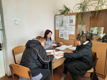 Адміністративні та інші послуги платники можуть отримати звернувшись до мобільного ЦОП