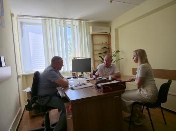 Своєчасна сплата податків та погашення боргу: податківці Дніпропетровщини провели консультативну зустріч із платником