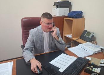 Про оформлення трудових відносин - під час сеансу телефонного зв’язку «гаряча лінія»