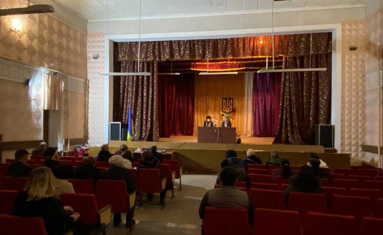 На запрошення Губиниської селищної ради проведено зустріч з питань визначення мінімального податкового зобов'язання  . Фото № 1/0