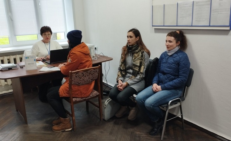 Про надання адміністративних послуг, за отриманням яких платники можуть звернутися до Жовтоводського ЦОП Кам’янської ДПІ. Фото № 1/0