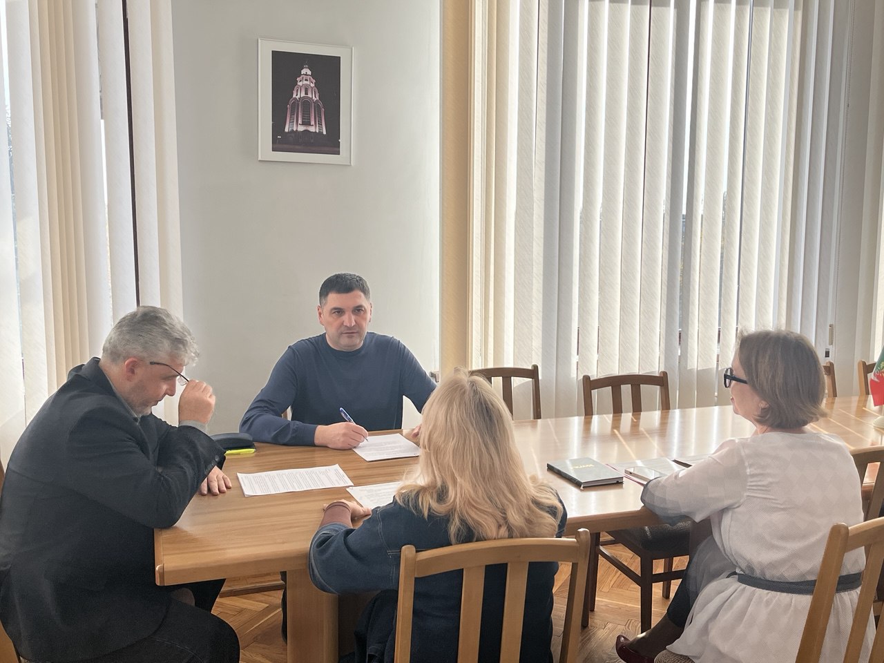 Виконання показників доходів бюджету Криворізької громади на засіданні міської робочої групи . Фото № 1/0