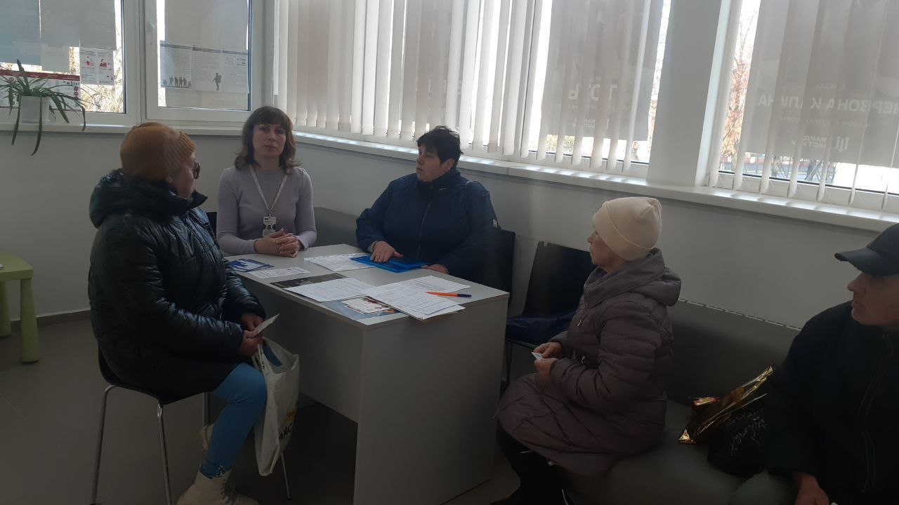 Виїзд мобільного ЦОП у ЦНАП Марганецької міської ради. Фото № 1/0