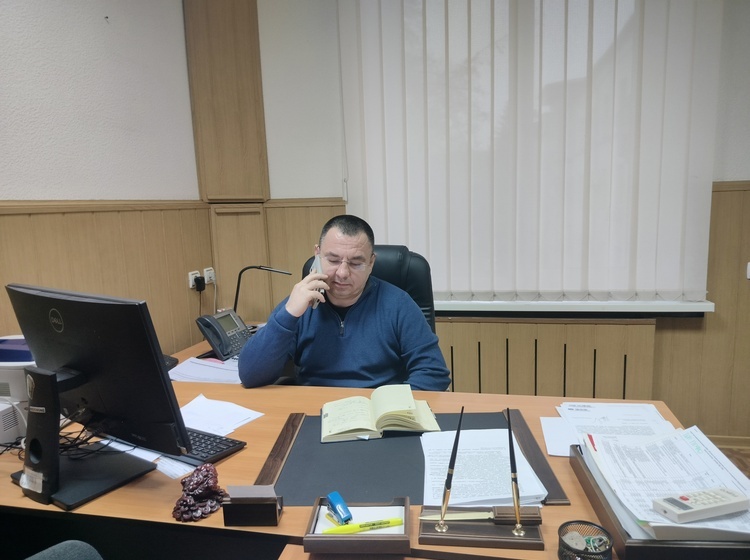 Під час «гарячої лінії» обговорили право громадян на податкову знижку. Фото № 1/0