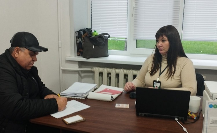 Про надання адміністративних послуг мобільним ЦОП  у ЦНАП П’ятихатської міської ради. Фото № 1/0