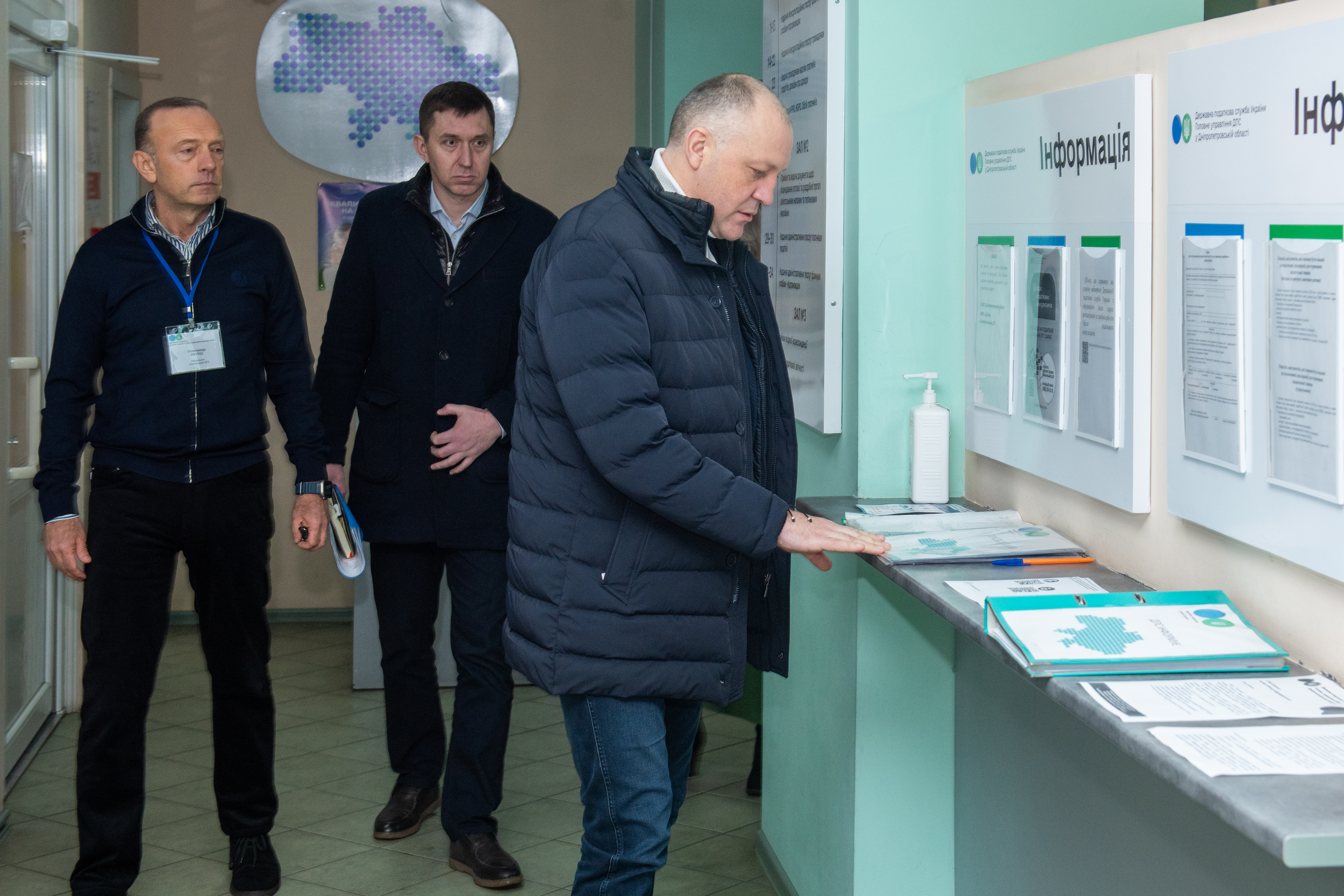 Системний діалог як основа партнерства: робоча поїздка очільника податкової служби Дніпропетровщини до Кам’янського і Верхньодніпровська. Фото № 2/1