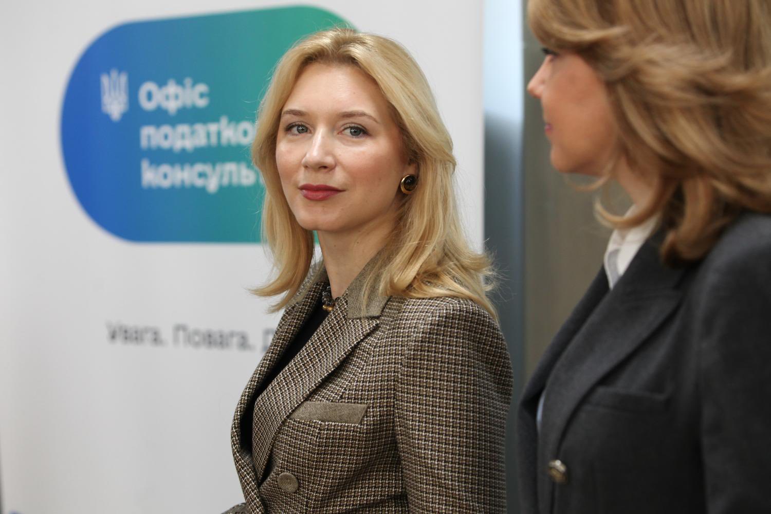 ДПС та Держслужба зайнятості запустили спільний сервіс податкової підтримки для учасників грантових програм. Фото № 3/2