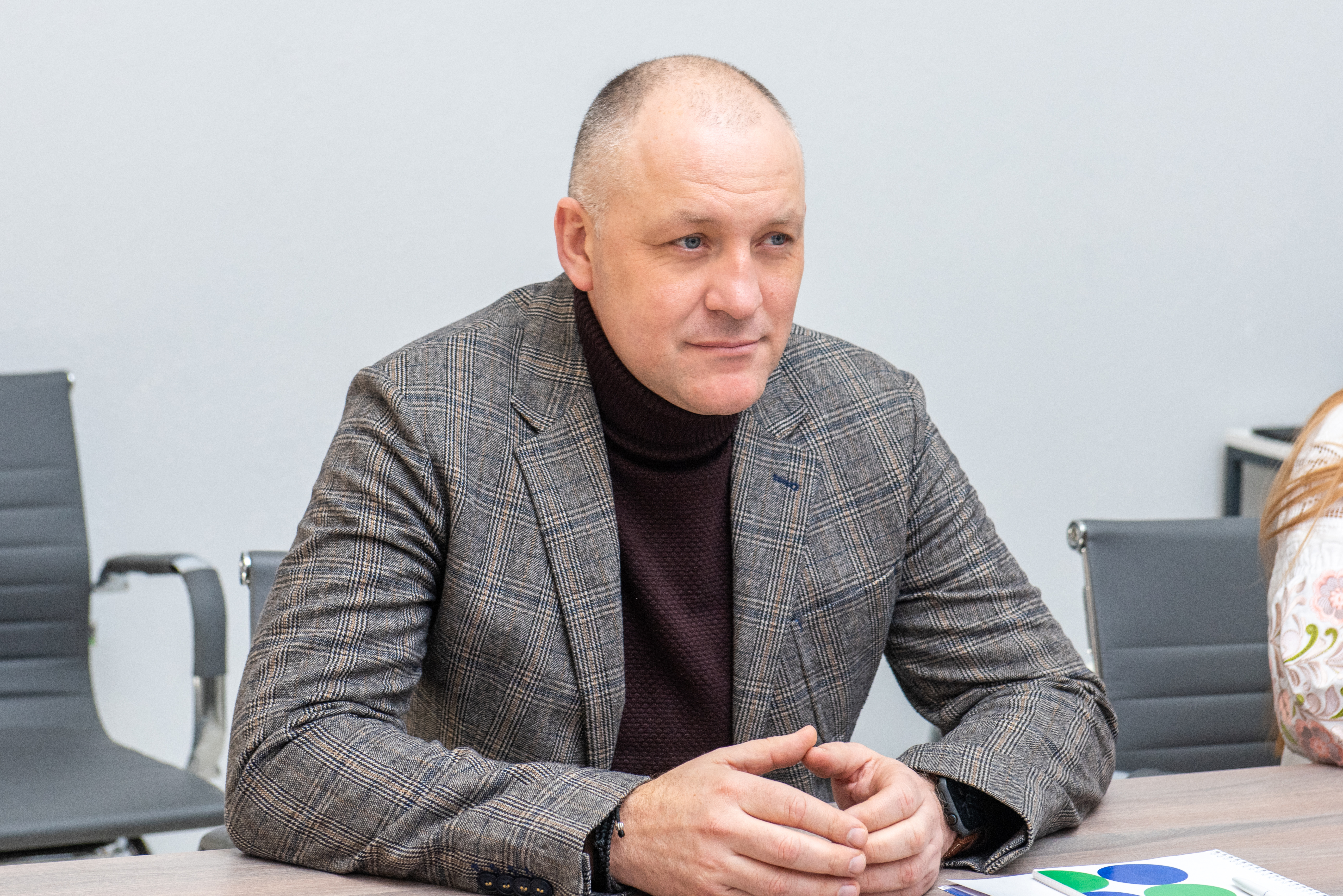 Податкова служба Дніпропетровщини:  партнерство з освітою заради свідомого майбутнього. Фото № 3/2