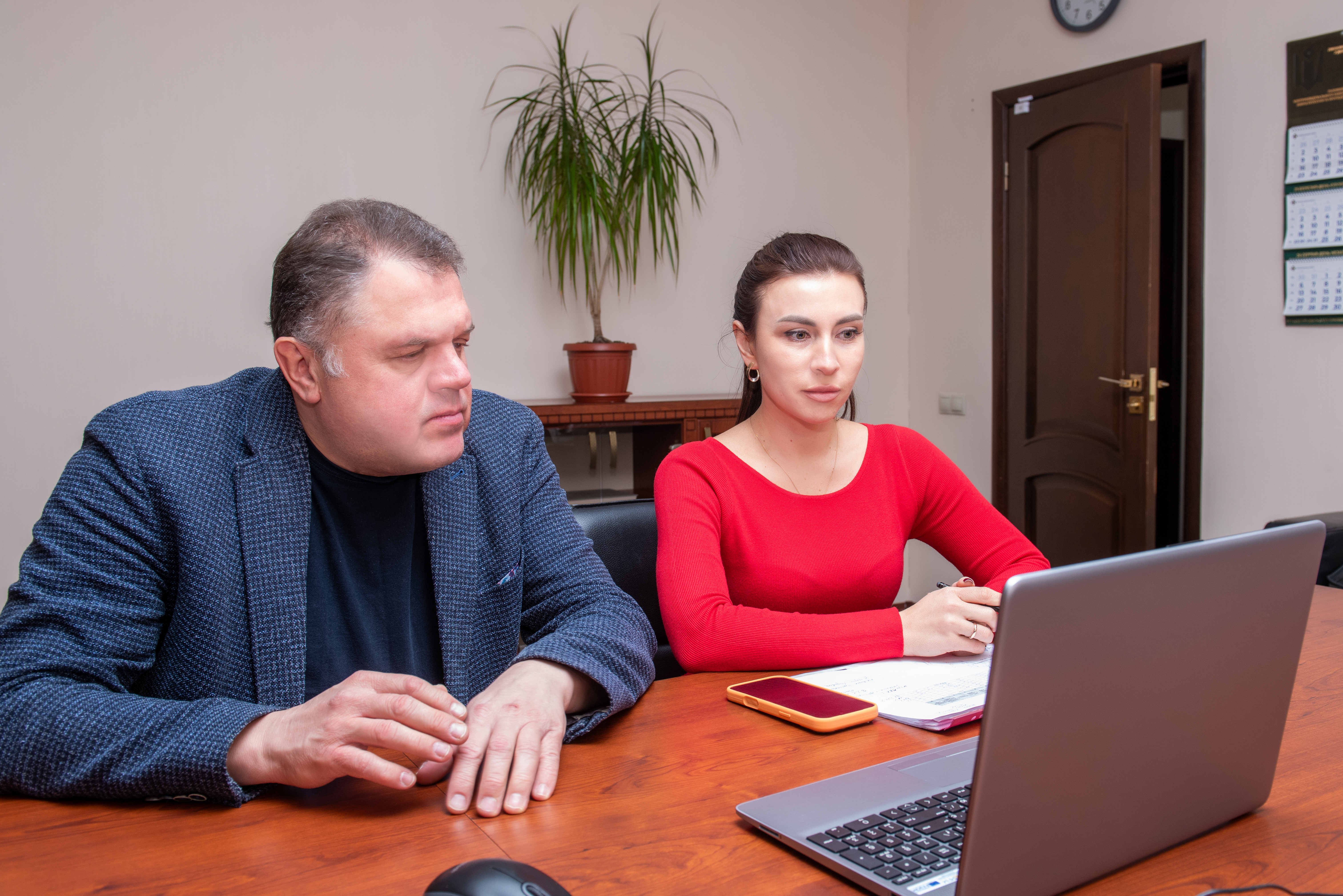 Консультаційний центр: конструктивна комунікація з платниками дозволяє оперативно вирішувати нагальні питання. Фото № 2/1