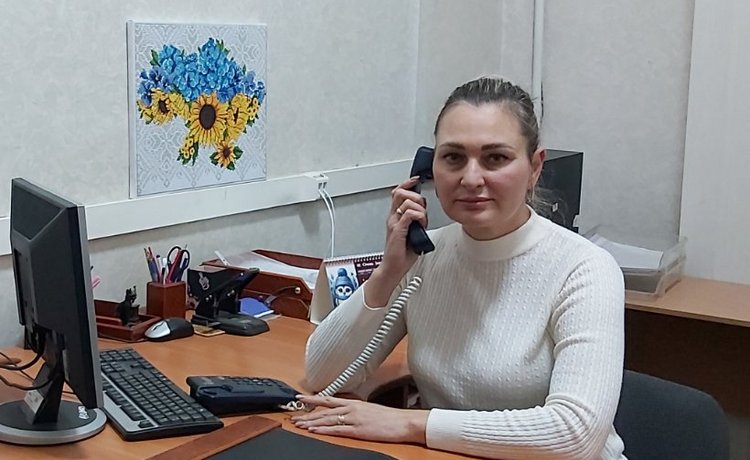 Про актуальні питання податкового законодавства під час «гарячої лінії» з начальником Нікопольської ДПІ. Фото № 1/0