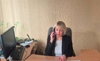 Актуальні питання щодо декларування - під час "гарячої лінії"  в Павлоградській ДПІ