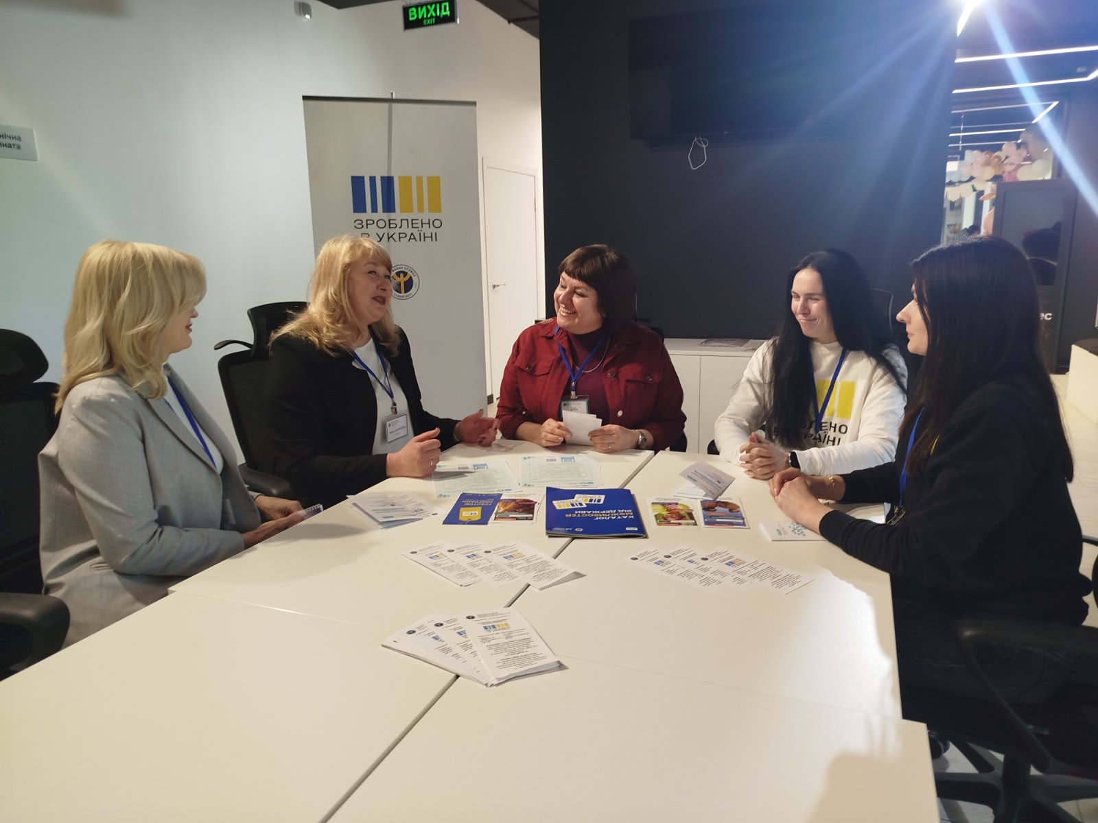 Дніпропетровщина: співпраця податкової з центром зайнятості  направлена на підтримку учасників грантової програми  «Власна справа». Фото № 3/2