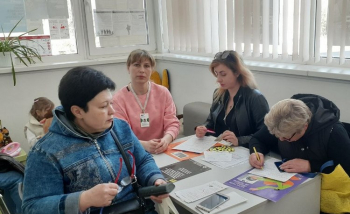 Мобільний ЦОП Нікопольської ДПІ надав послуги мешканцям Марганця