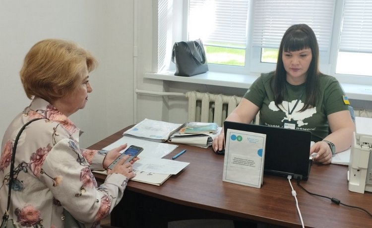 Про надання адміністративних послуг мобільним ЦОП у ЦНАП П’ятихатської міської ради. Фото № 1/0