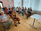 Безбар’єрний простір: зустріч з платниками податків у Територіальному центрі соціального обслуговування  у Центрально - Міському районі Кривого Рогу. Фото № 3/2