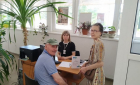 Податківці Нікопольської ДПІ провели виїзний прийом платників у Марганці. Фото № 1/0
