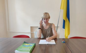 «Гаряча лінія» на тему: «Електронні сервіси для подання декларації на податкову знижку»