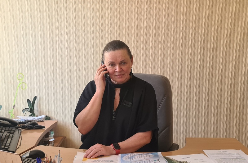 Під час "гарячої лінії" - про ключові принципи Національної стратегії доходів . Фото № 1/0