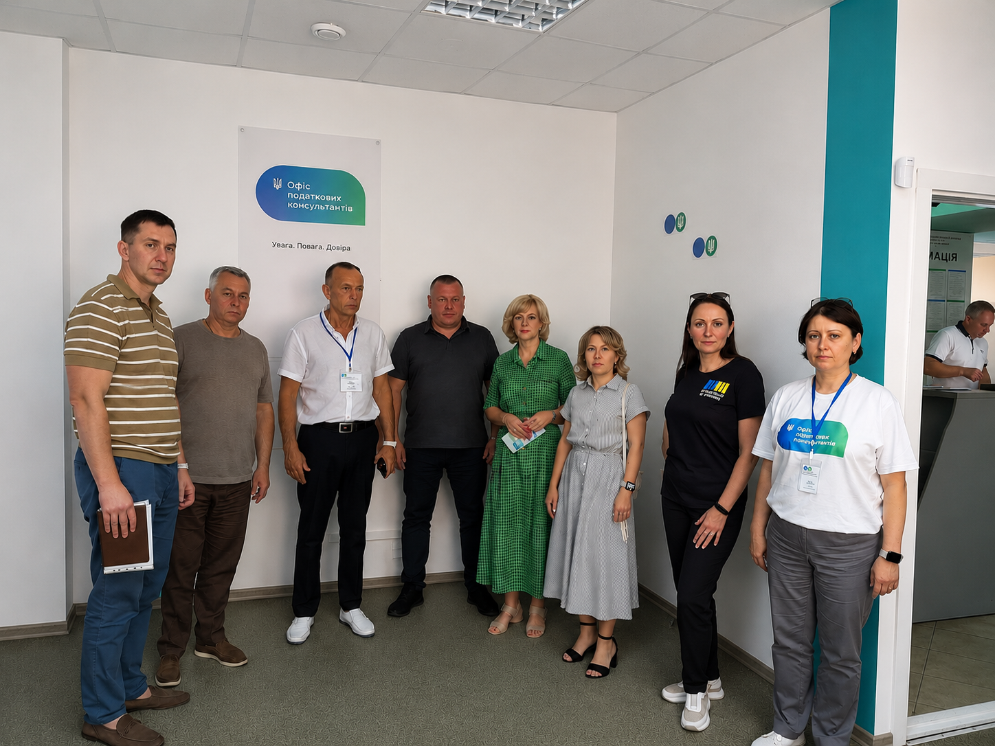 Податкова Дніпропетровщини розширює мережу Офісів податкових консультантів: новий онлайн-пункт відкрили у Кам’янському. Фото № 6/5