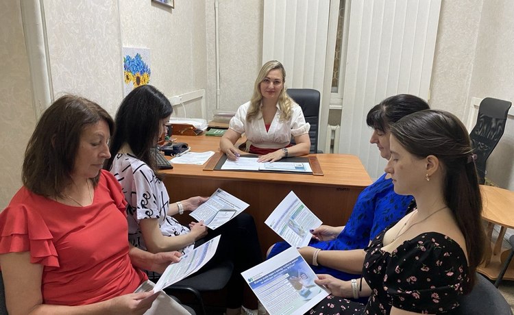 У Нікополі для представників бізнесу провели семінар з актуальних питань податкового законодавства. Фото № 1/0