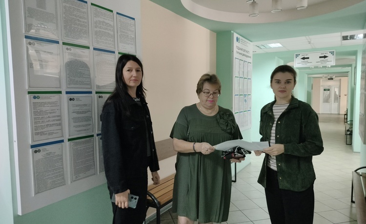 Під час інформаційної акції у ЦОП м. Кам'янське –  про неприпустимість порушення законодавства про працю та отримання податкової знижки. Фото № 1/0