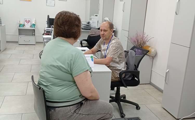 У ЦНАПі Піщанської сільської ради надають консультації працівники мобільного ЦОП . Фото № 1/0