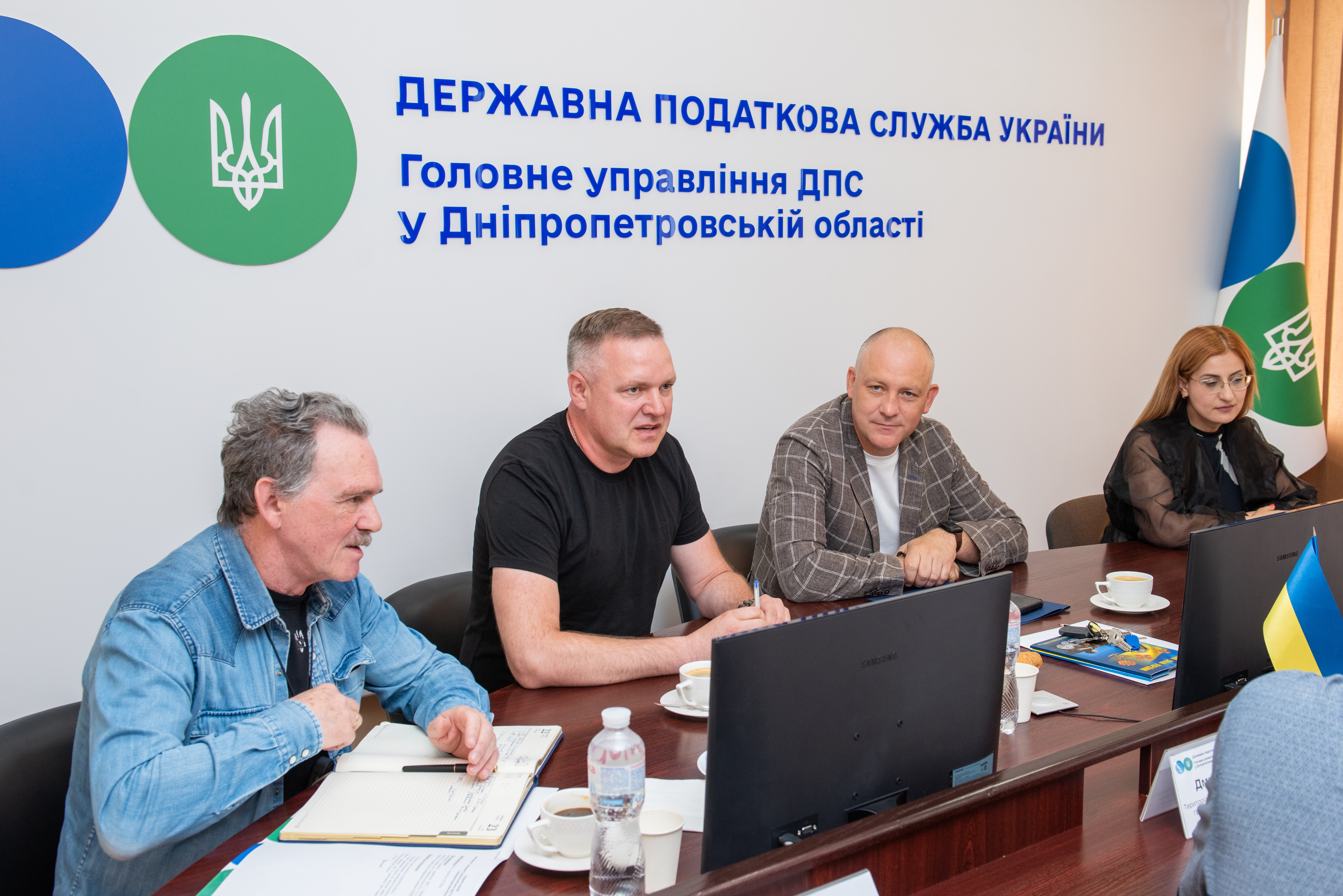 Дніпропетровщина: про новації податкового законодавства та особливості справляння податку на нерухоме майно під час засідання Громадської ради . Фото № 2/1