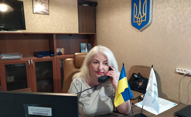 У Лівобережному відділі обслуговування платників Дніпровської ДПІ проведено сеанс телефонного зв’язку «гаряча лінія». Фото № 1/0