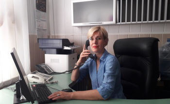 «Гаряча лінія»: скористайтеся електронними сервісами для подання декларації на податкову знижку
