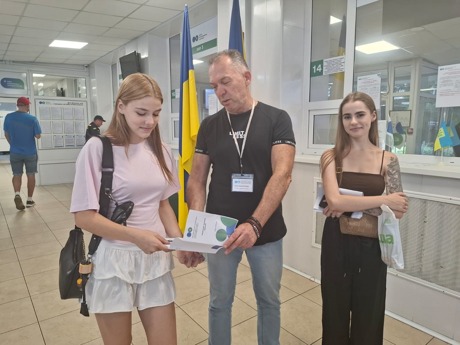 Під час інформаційної акції - про легалізацію трудових відносин. Фото № 1/0