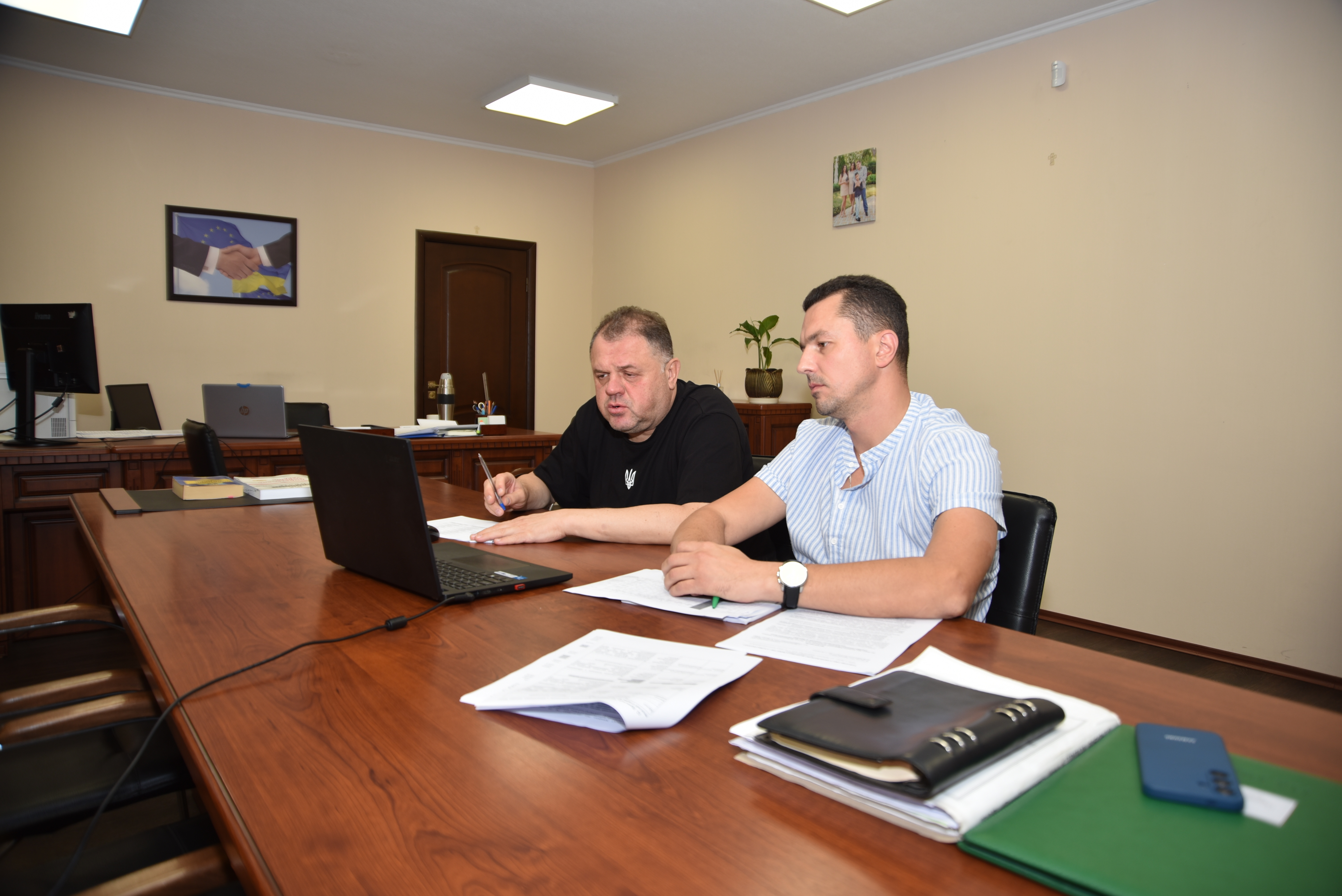 Дніпропетровщина: податківці обговорили з бізнесом алгоритм самостійного коригування ціни контрольованої операції. Фото № 3/2