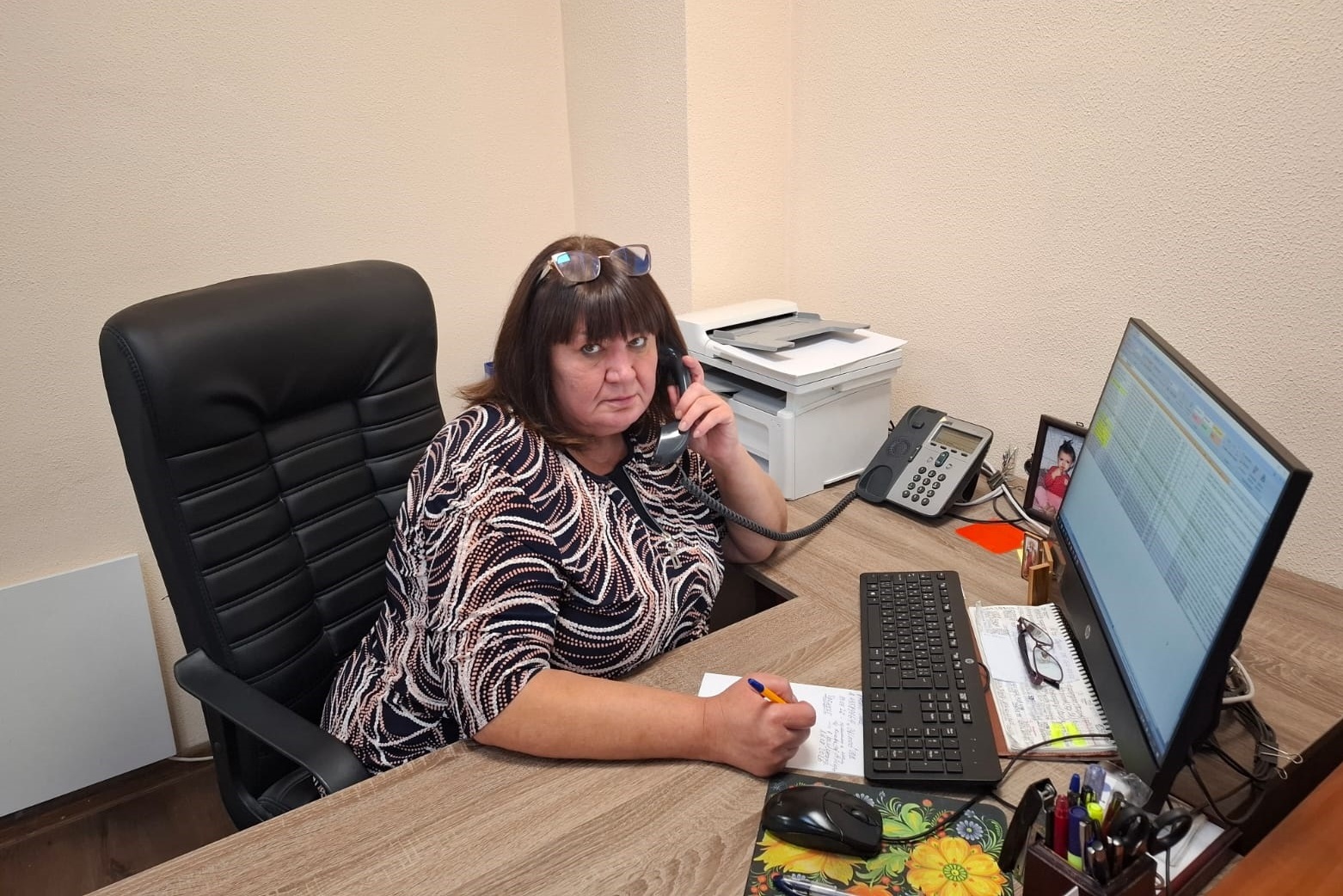 Під час сеансу телефонного зв’язку «гаряча лінія» - про  надання адміністративних послуг. Фото № 1/0