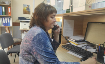 Про адміністративні послуги - під час сеансу телефонного зв’язку «гаряча лінія»