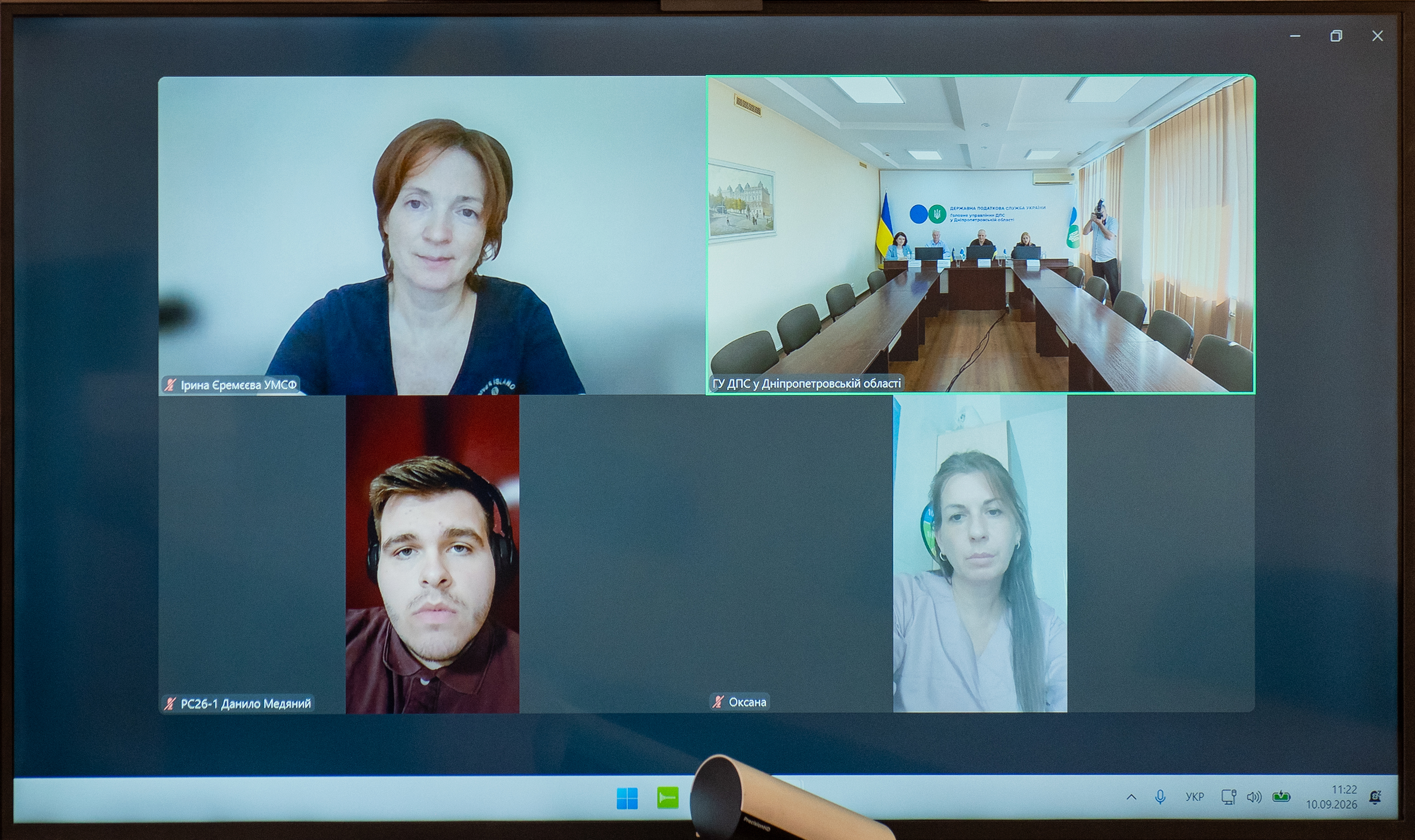 Податкова знижка та кар’єрні можливості: податківці поспілкувалися зі студентами Університету митної справи та фінансів. Фото № 2/1