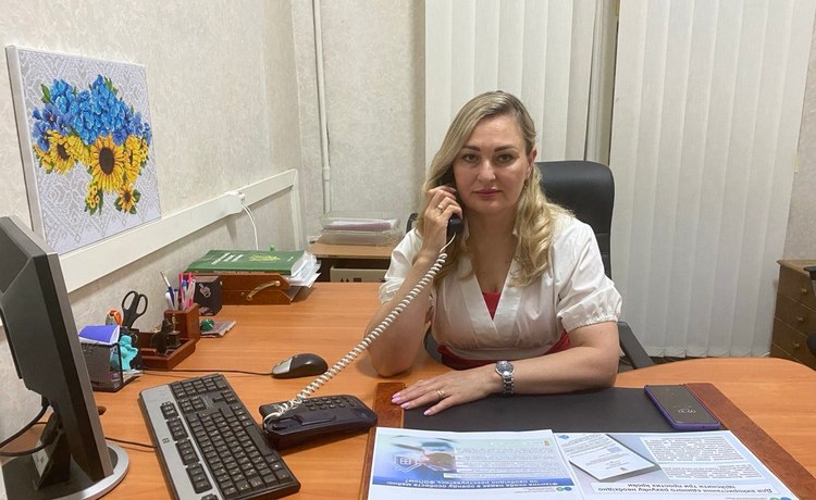 Сеанс телефонного зв’язку «гаряча лінія» в Нікопольській ДПІ. Фото № 1/0