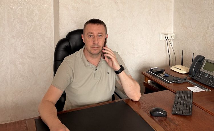 Сеанс телефонного зв’язку «гаряча лінія» щодо актуальних питань податкового законодавства. Фото № 1/0