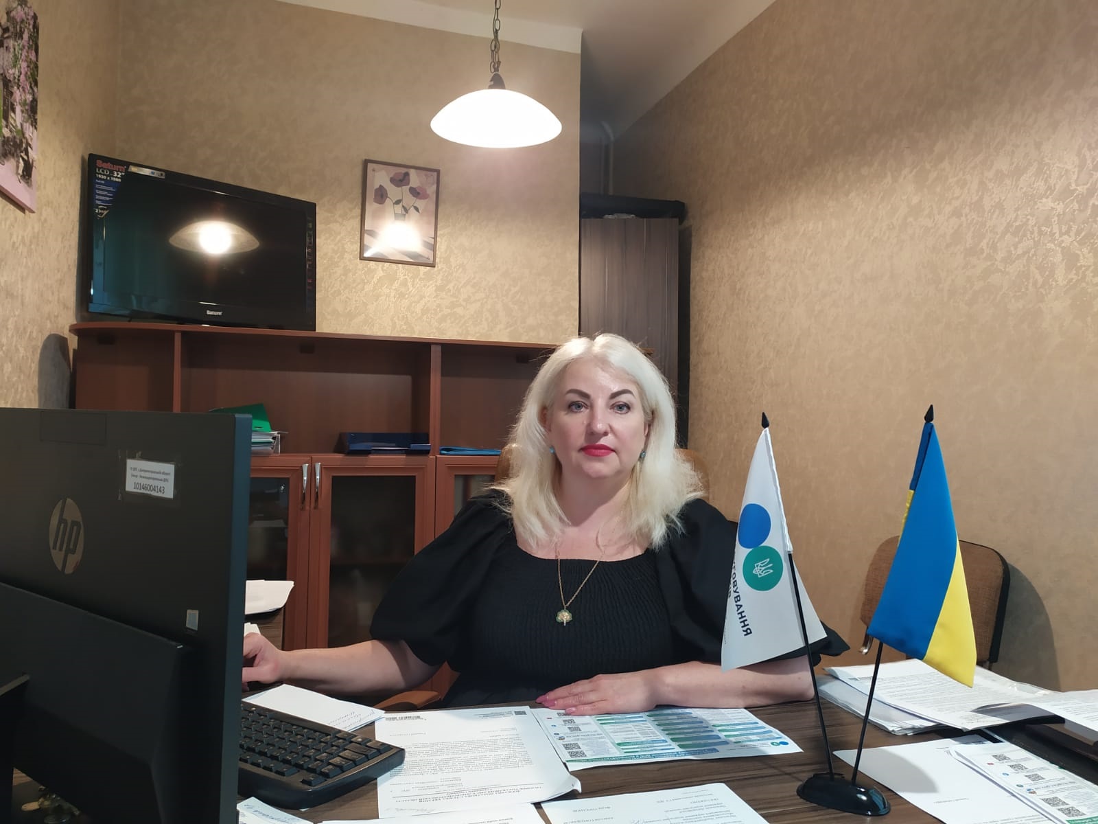 Під час спілкування з журналістом інформаційного агентства «Самарь Медіа» - про безбар’єрний простір у податковій службі. Фото № 1/0