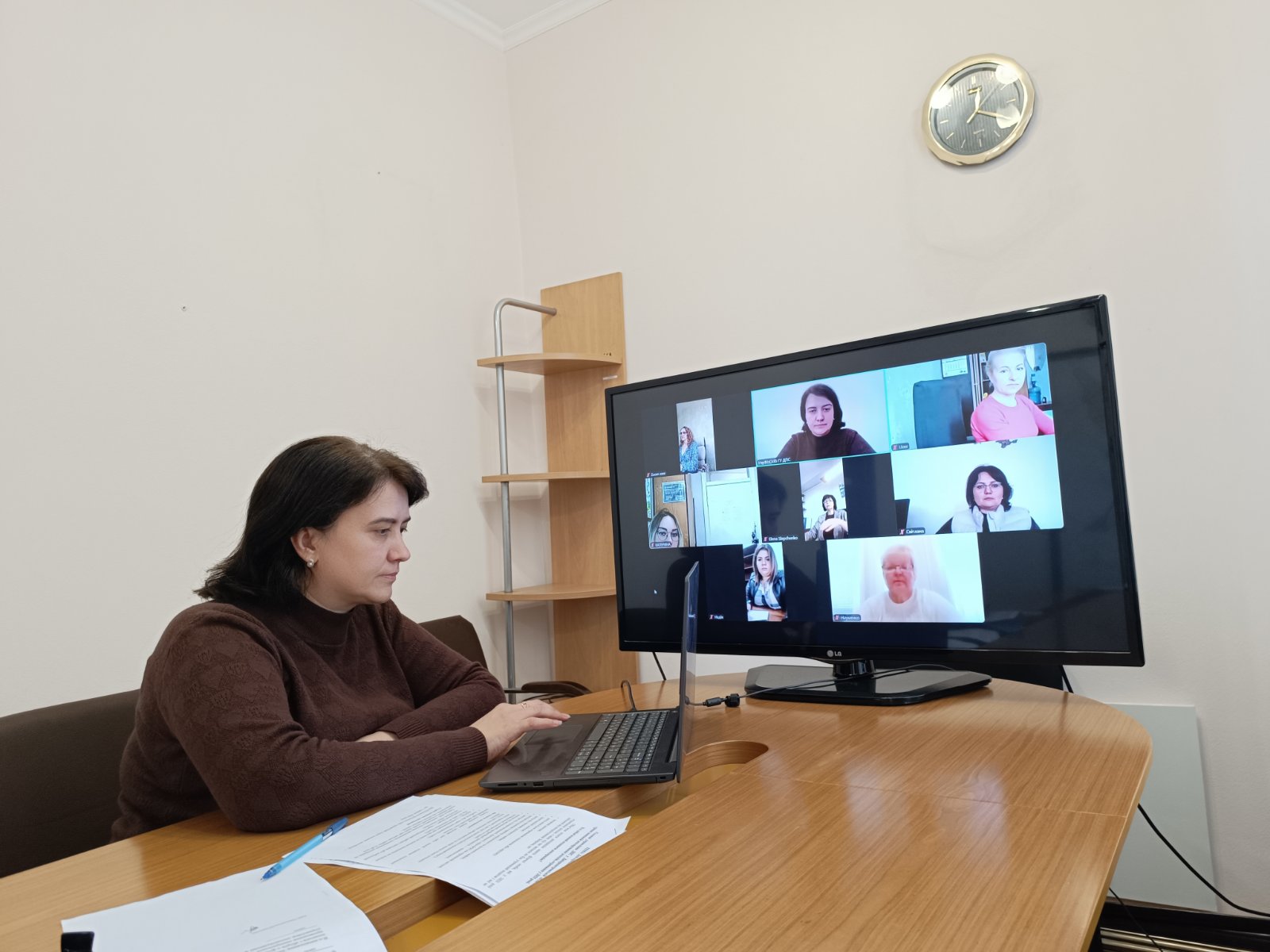 Декларування доходів: податківці Дніпропетровщини розповіли про строки, способи подання та відповідальність. Фото № 1/0