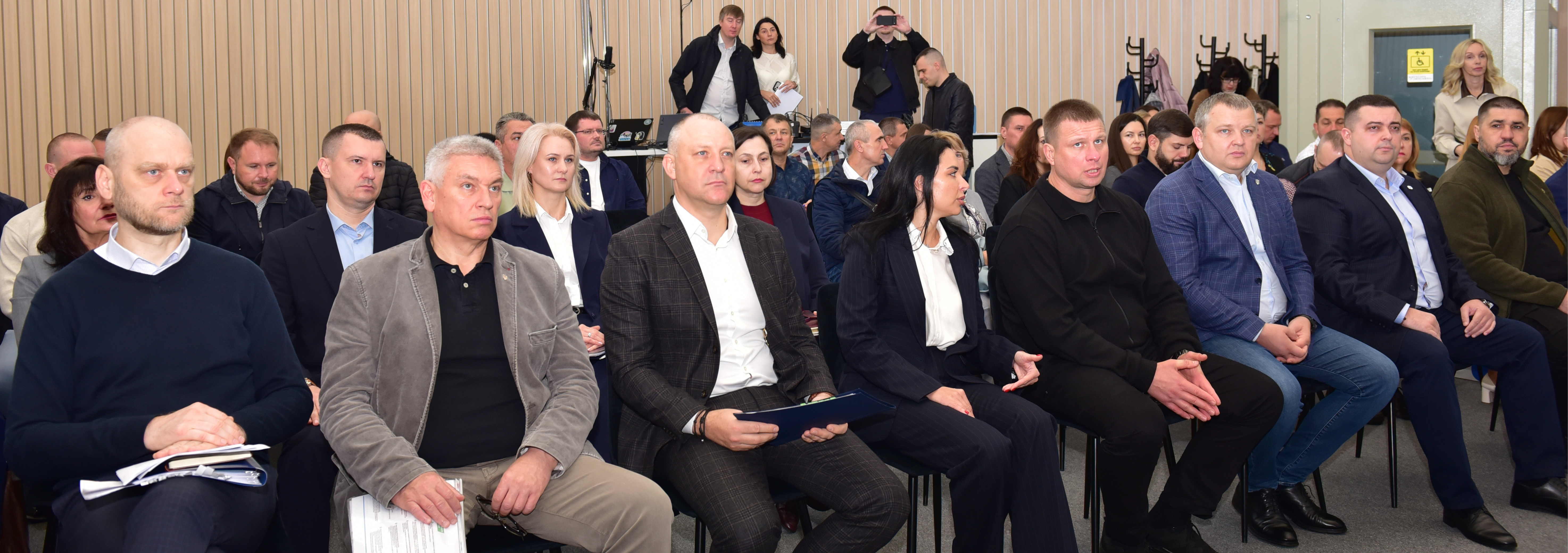 Податкова служба Дніпропетровщини: підтримка бізнесу в умовах війни – спільне завдання. Фото № 1/0