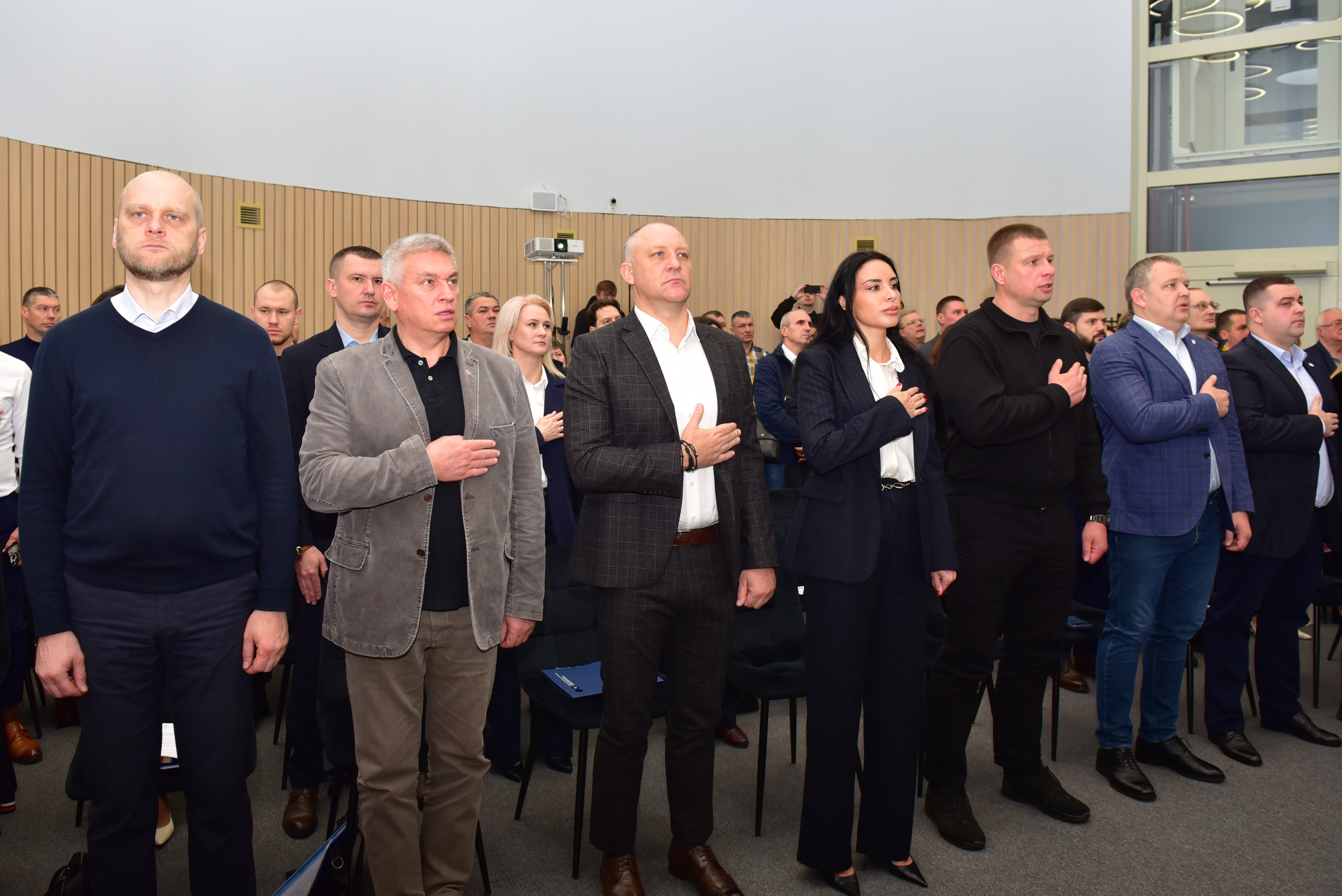 Податкова служба Дніпропетровщини: підтримка бізнесу в умовах війни – спільне завдання. Фото № 5/4