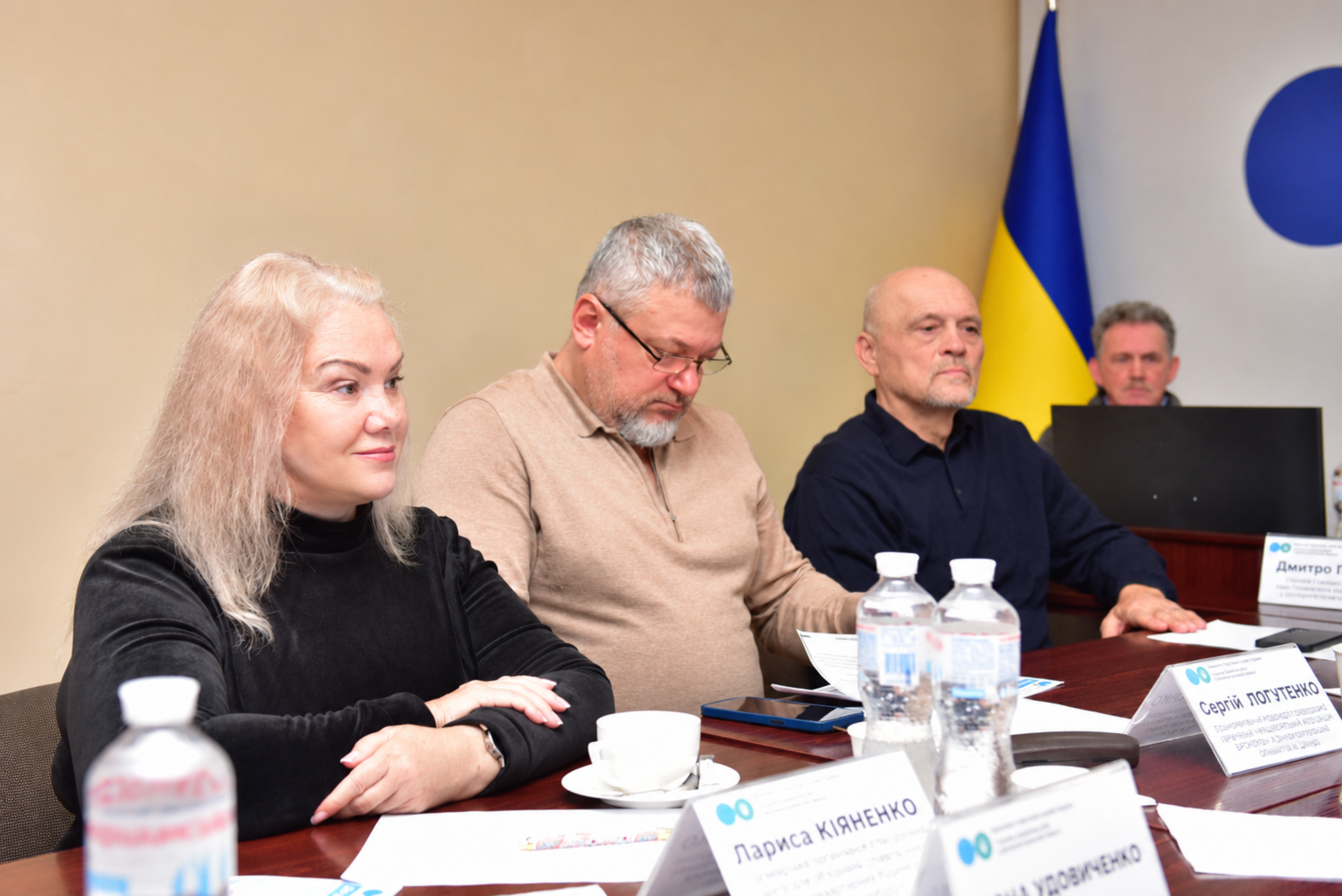 Підтримка бізнесу, ветеранська політика та цифрові сервіси: на Дніпропетровщині відбулося засідання Громадської ради при податковій службі. Фото № 4/3