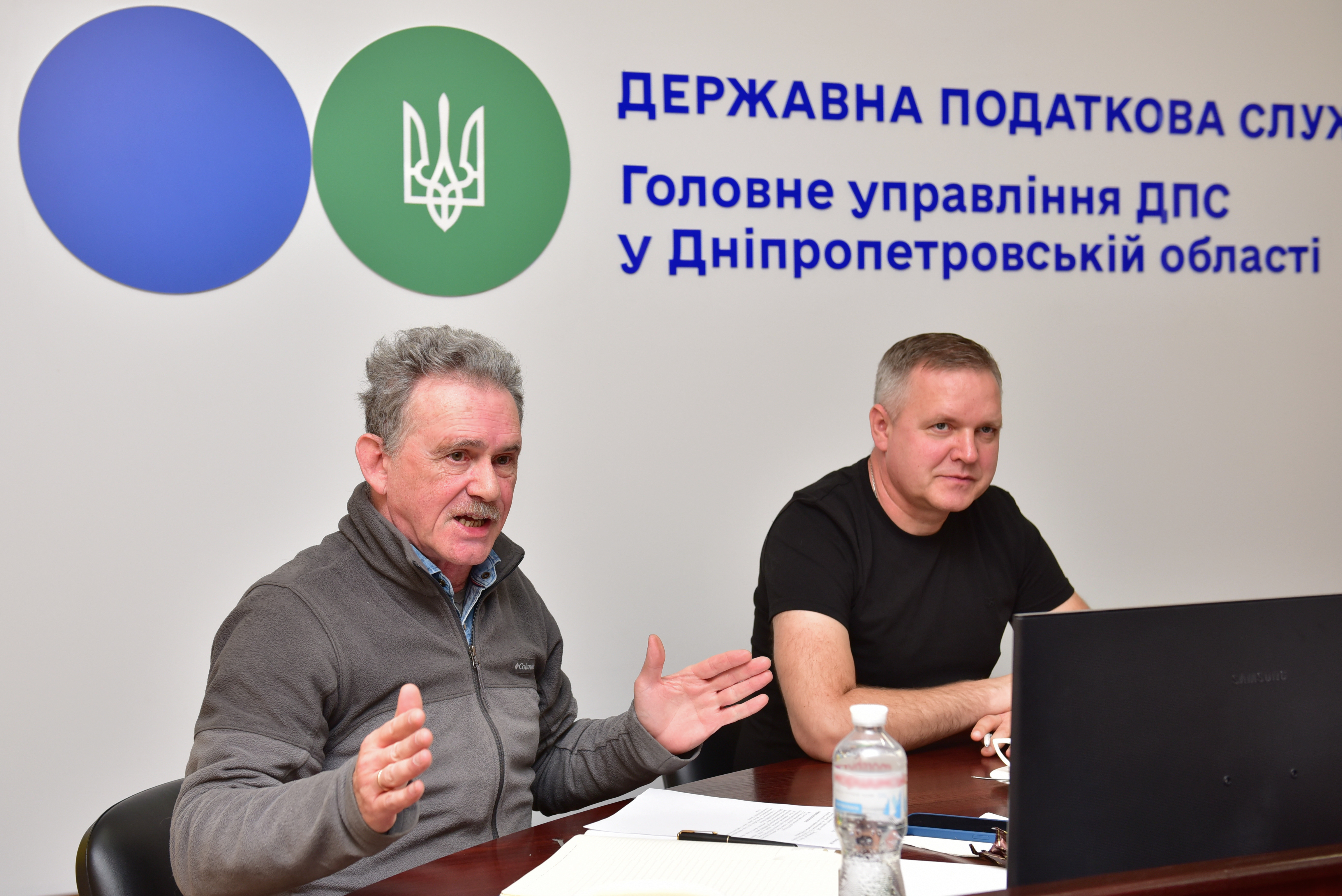Підтримка бізнесу, ветеранська політика та цифрові сервіси: на Дніпропетровщині відбулося засідання Громадської ради при податковій службі. Фото № 5/4